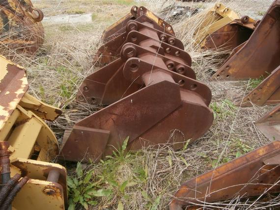 Hensley 1/2 yd Small Backhoe Bucket