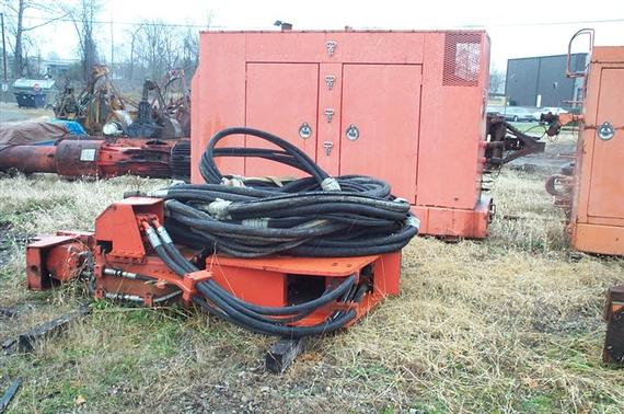 MKT V-20B Vibratory Pile Driver / Extractor