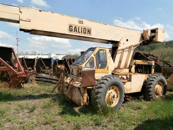 Galion RT-125 Crane