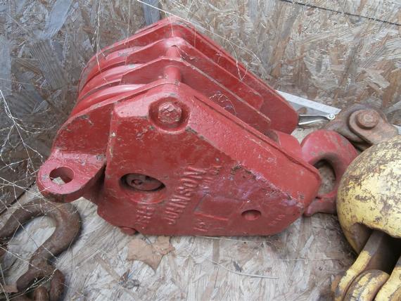 Johnson 15 Ton 3 Sheave Hook Block