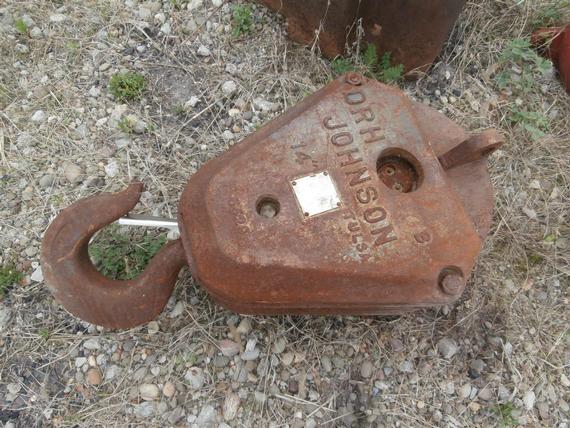 Johnson 20 Ton 3 Sheave Hook Block