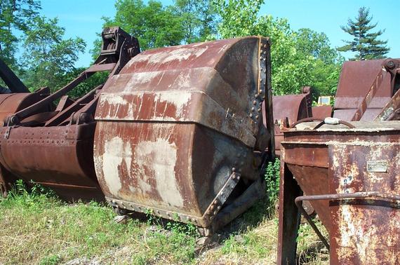 Williams 4 yd Clamshell Bucket Rehandler