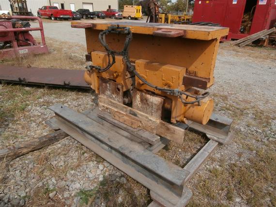 ABI Caisson Clamp Pile Driving Attachment