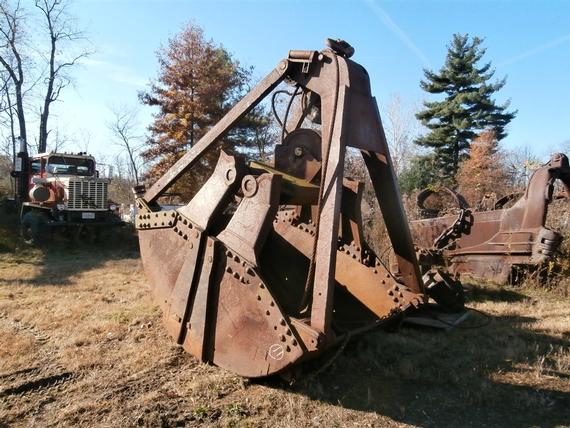 Williams 5 Yd Clamshell Digging Bucket