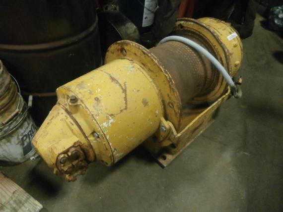 Gearmatic 34-22-10-11-30 Hydraulic Winch / Hoist