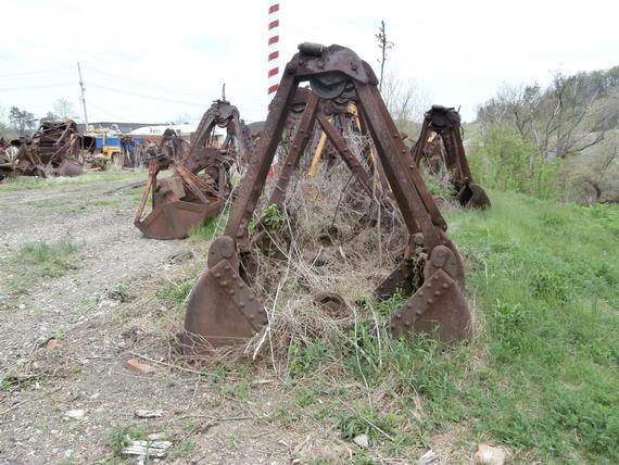 Owen 1/2 yd Clamshell Digging Bucket